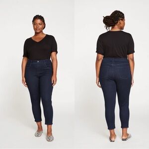 Universal Standard Dark Indigo High Rise Skinny Jeans
Women Plus 40P/7X